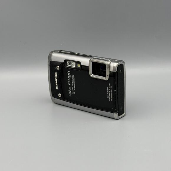 Olympus Tough 6020 Digital Camera | 14MP | Black - Picture 4 of 5